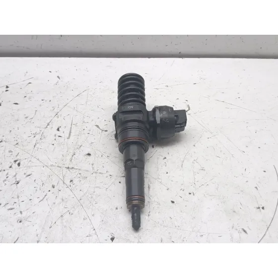 Inyector para Seat Ibiza (6L1)