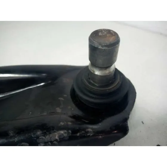 Brazo Suspension Inferior Delantero Derecho para Ford Transit Courier