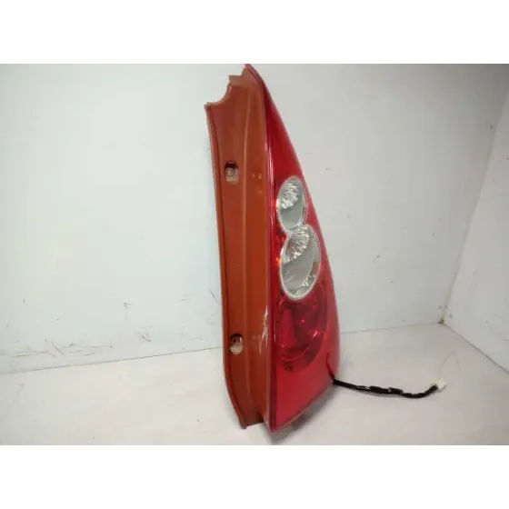 Piloto Trasero Derecho para Mazda 5 Berl. (Cr)