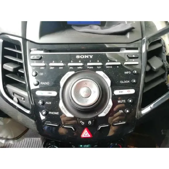 Sistema Audio / Radio Cd para Ford Fiesta (Ccn)