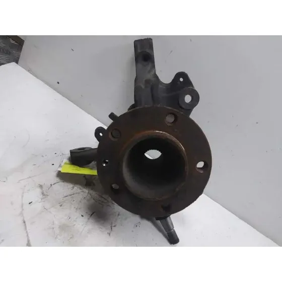 Mangueta Delantera Derecha para Nissan Nv 400