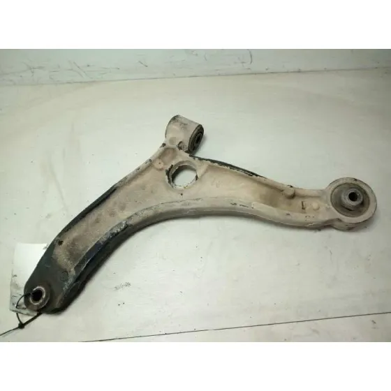 Brazo Suspension Inferior Delantero Derecho para Nissan Nv 400