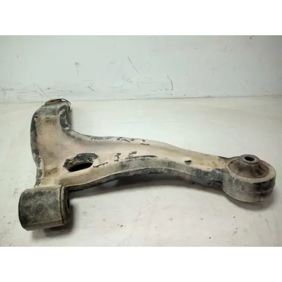 Brazo Suspension Inferior Delantero Izquierdo para Nissan Nv 400