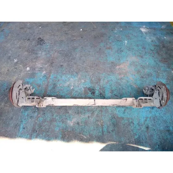 Puente Trasero para Nissan Nv 400