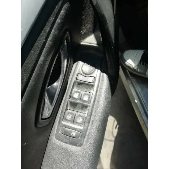 Mando Elevalunas Delantero Izquierdo para Renault Laguna Iii