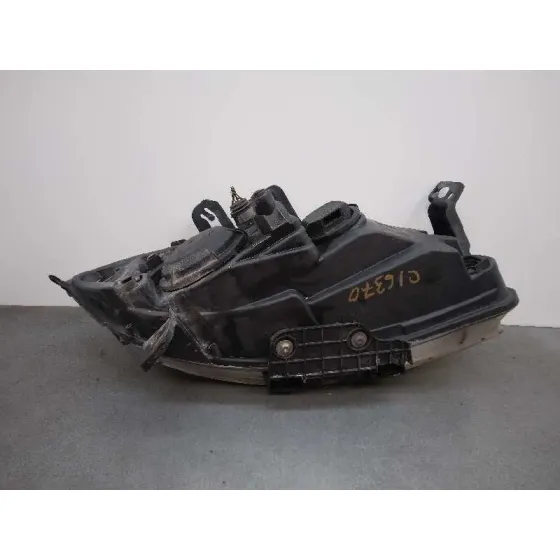 Faro Izquierdo para Fiat Linea (110)
