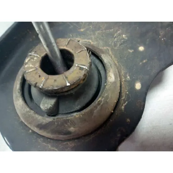 Brazo Suspension Inferior Delantero Izquierdo para Renault Trafic Combi (Ab 4.01)