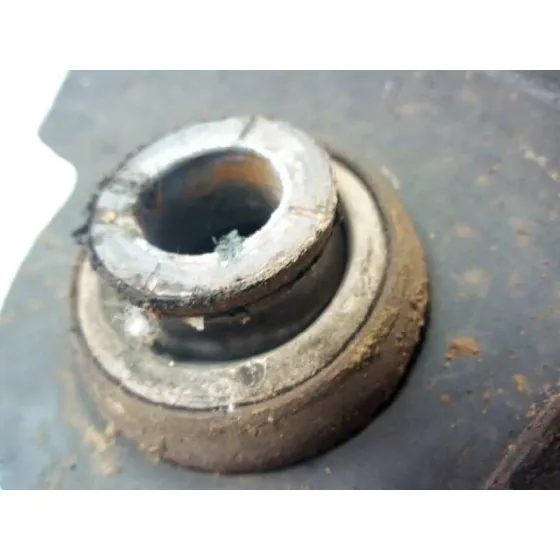 Brazo Suspension Inferior Delantero Izquierdo para Renault Trafic Combi (Ab 4.01)