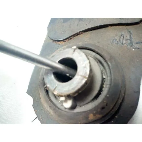 Brazo Suspension Inferior Delantero Derecho para Renault Trafic Combi (Ab 4.01)