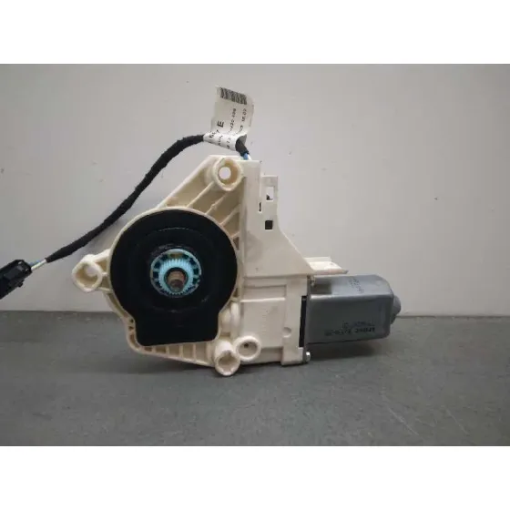 Motor Elevalunas Delantero Derecho para Audi A6 Avant (4F2)