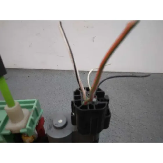 Cerradura Puerta Trasera Derecha para Fiat Linea (110)