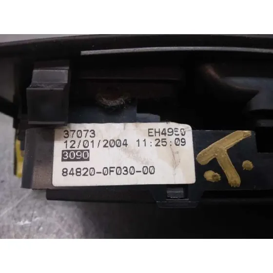 Mando Elevalunas Delantero Izquierdo para Toyota Corolla Verso (R1)