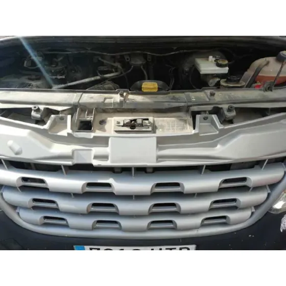 Rejilla Delantera para Renault Master Kasten