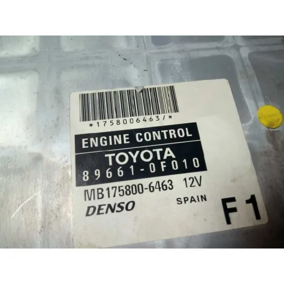 Centralita Motor Uce para Toyota Corolla Verso (R1)