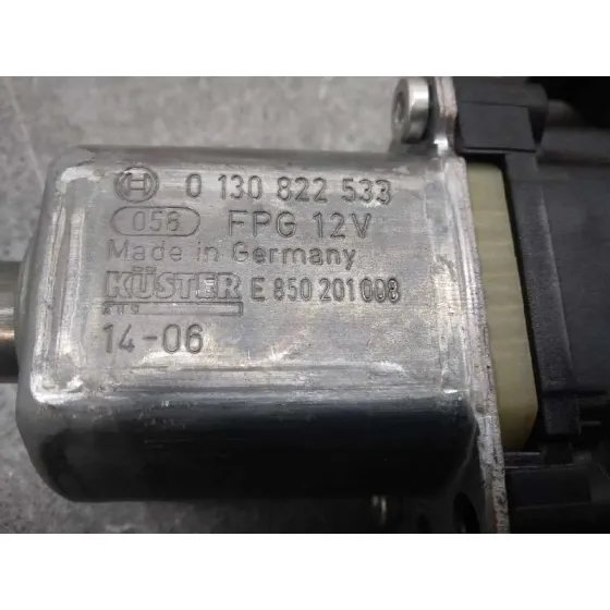 Motor Elevalunas Trasero Derecho para Volkswagen Polo (6C1)