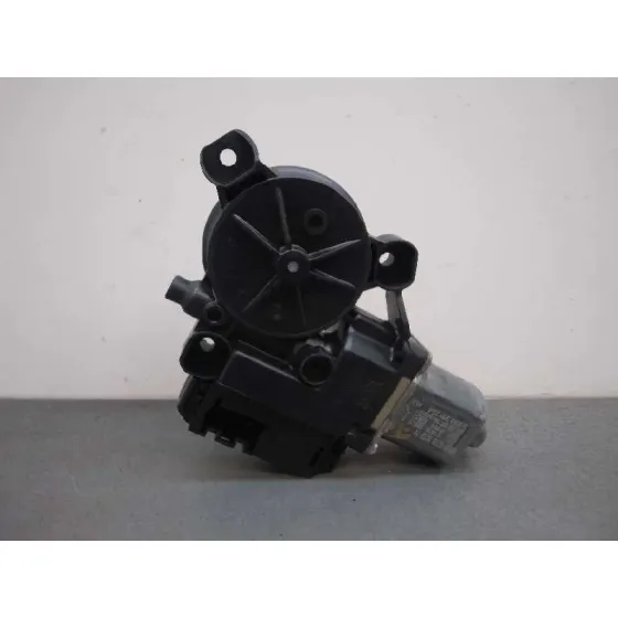 Motor Elevalunas Trasero Derecho para Volkswagen Polo (6C1)