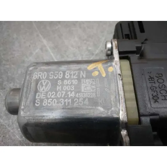 Motor Elevalunas Trasero Derecho para Volkswagen Polo (6C1)