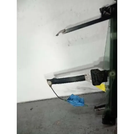 Elevalunas Trasero Derecho para Audi A4 Avant (8E)