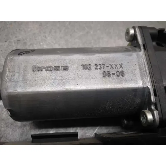 Motor Elevalunas Delantero Izquierdo para Audi A4 Berlina (8E)