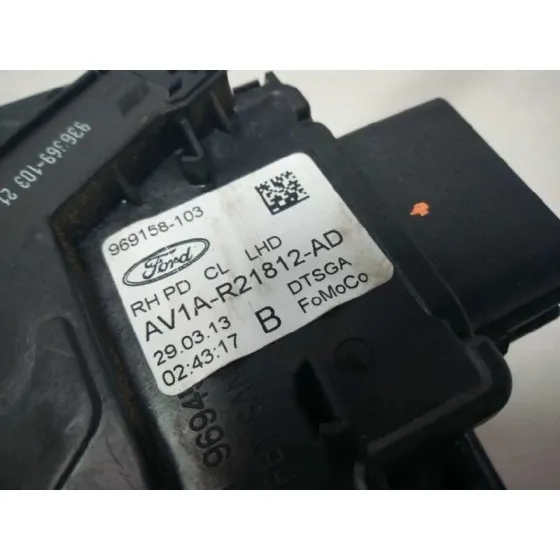 Cerradura Puerta Delantera Derecha para Ford B-Max