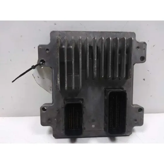 Centralita Motor Uce para Opel Corsa D