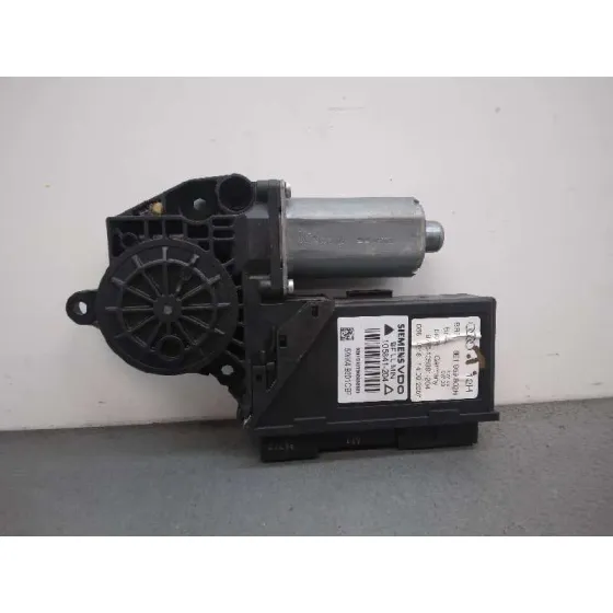 Motor Elevalunas Delantero Derecho para Audi A4 Avant (8E)