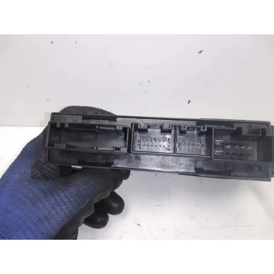 Motor Elevalunas Trasero Derecho para Audi A4 Avant (8E)