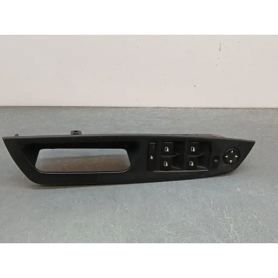 Mando Elevalunas Delantero Izquierdo para Bmw X5 (E70)