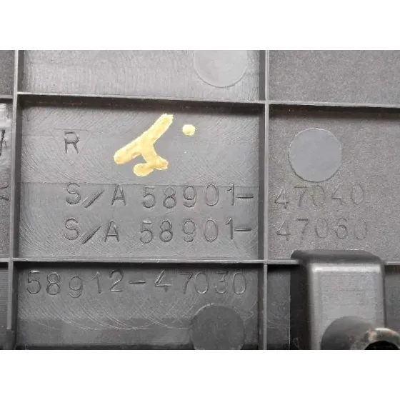 Apoyabrazos Central para Toyota Prius (Nhw20)