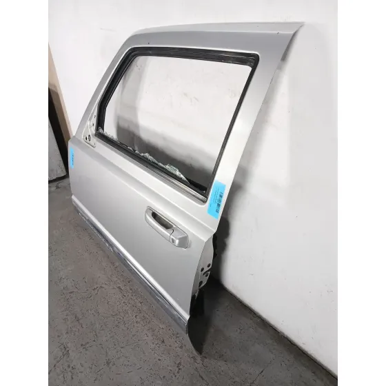 Puerta Delantera Izquierda para Jeep Commander