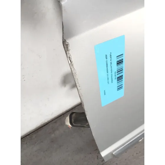 Puerta Delantera Izquierda para Jeep Commander