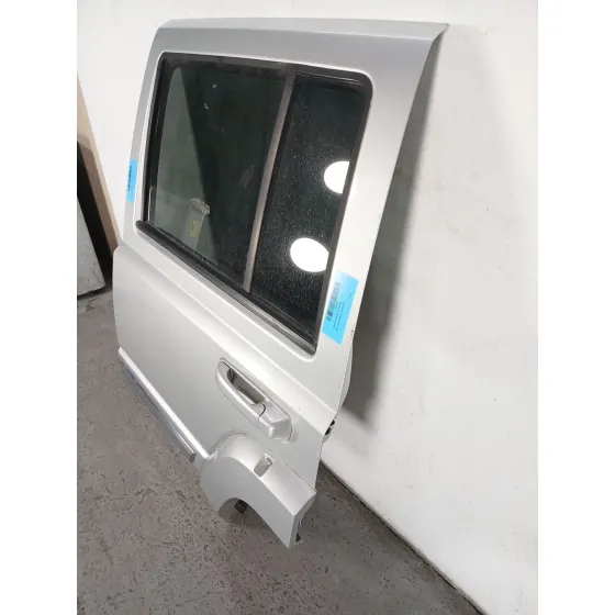 Puerta Trasera Izquierda para Jeep Commander