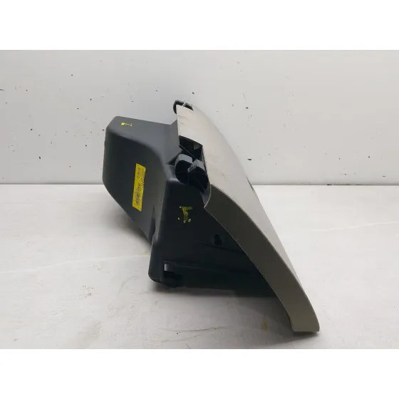 Guantera para Jeep Commander