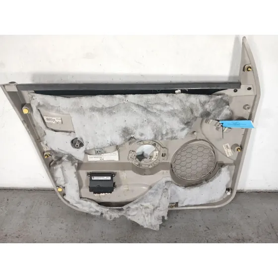 Guarnecido Puerta Delantera Derecha para Jeep Commander