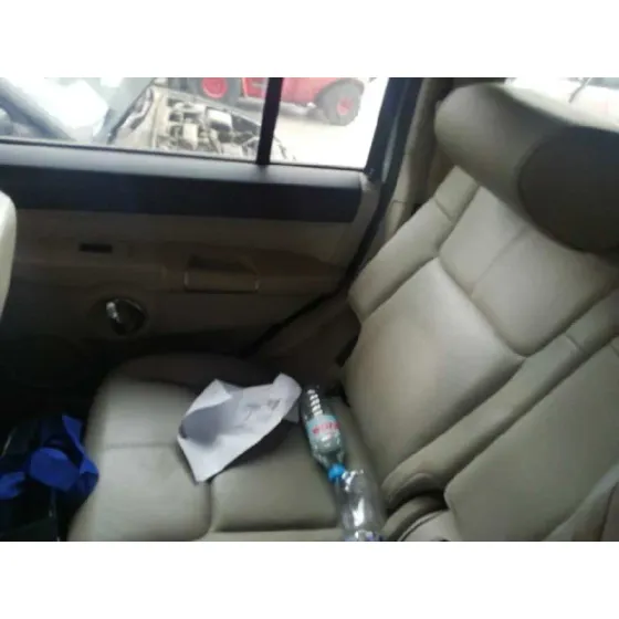 Asientos Trasero Derecho para Jeep Commander