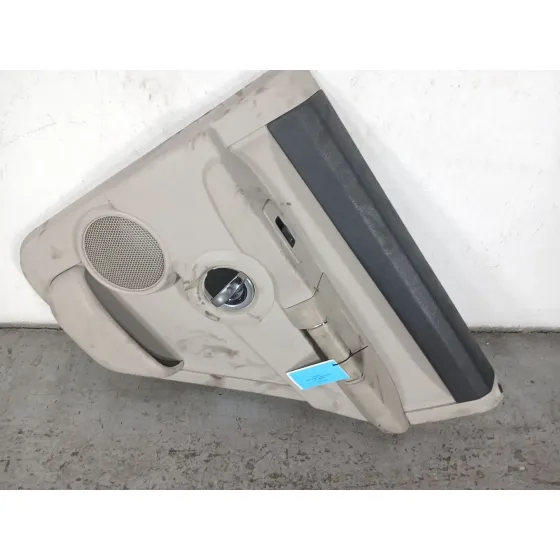 Guarnecido Puerta Trasera Derecha para Jeep Commander