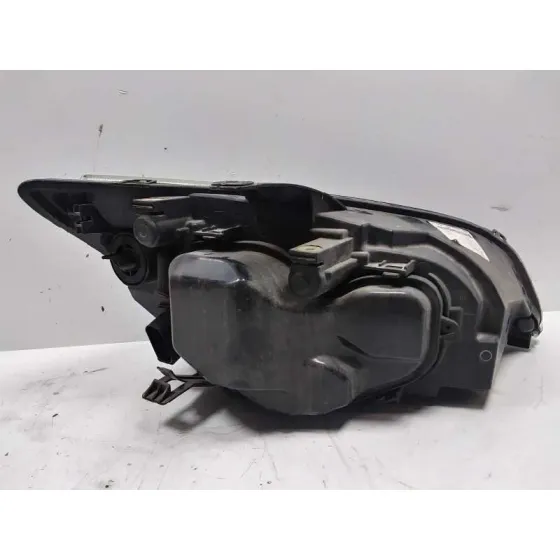 Faro Izquierdo para Ford Focus Berlina (Cap)