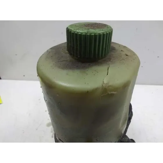 Bomba Direccion para Seat Ibiza (6J5)