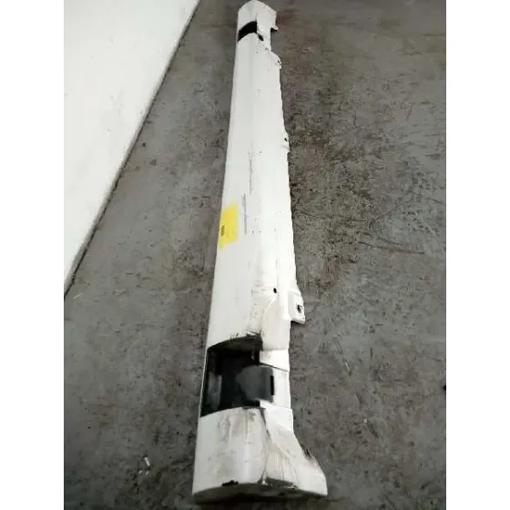 Faldon Lateral para Seat Leon (1M1)