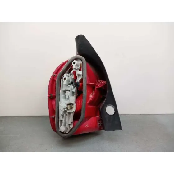 Piloto Trasero Derecho para Renault Modus