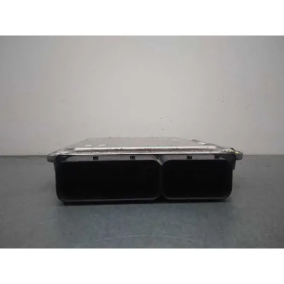 Centralita Motor Uce para Opel Insignia Berlina