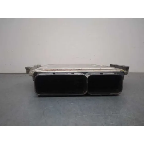Centralita Motor Uce para Opel Astra H Berlina