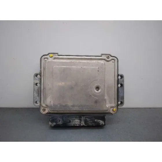 Centralita Motor Uce para Opel Astra H Berlina