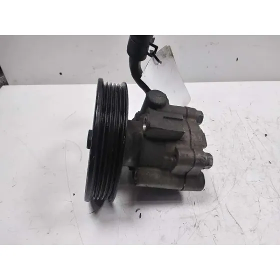 Bomba Direccion para Kia Carnival