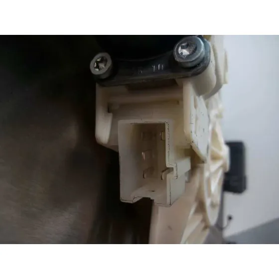 Elevalunas Delantero Izquierdo para Mercedes-Benz Clase E (W212) Lim.