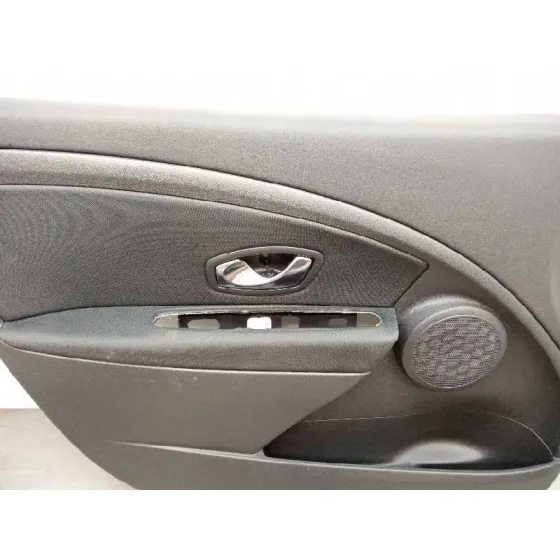 Guarnecido Puerta Delantera Izquierda para Renault Megane Iii Berlina 5 P