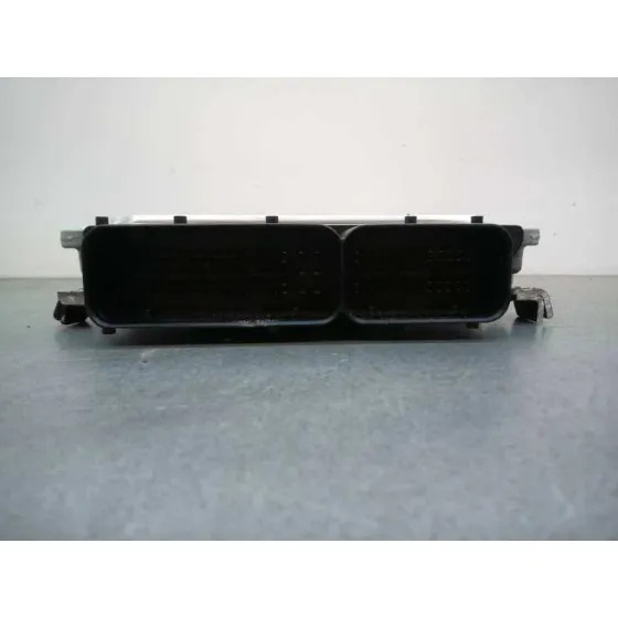 Centralita Motor Uce para Audi A4 Avant (8E)