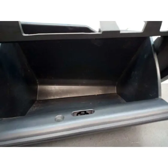Guantera para Mazda Cx-5