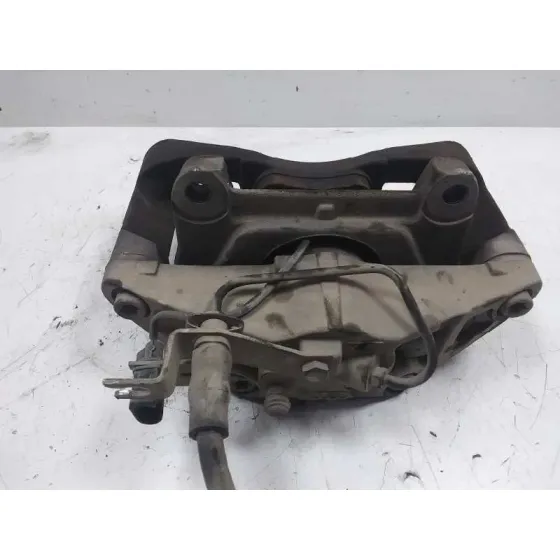 Pinza Freno Delantera Izquierda para Audi A6 Berlina (4F2)