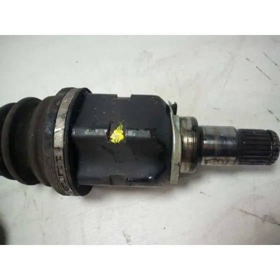 Transmision Delantera Izquierda para Toyota Avensis Touring Sports